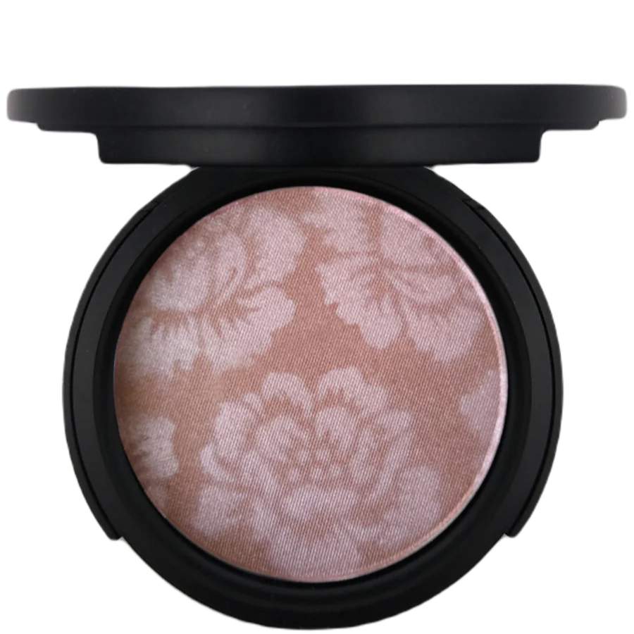 ethereal beauty powder in baroque period - emanuel new york
