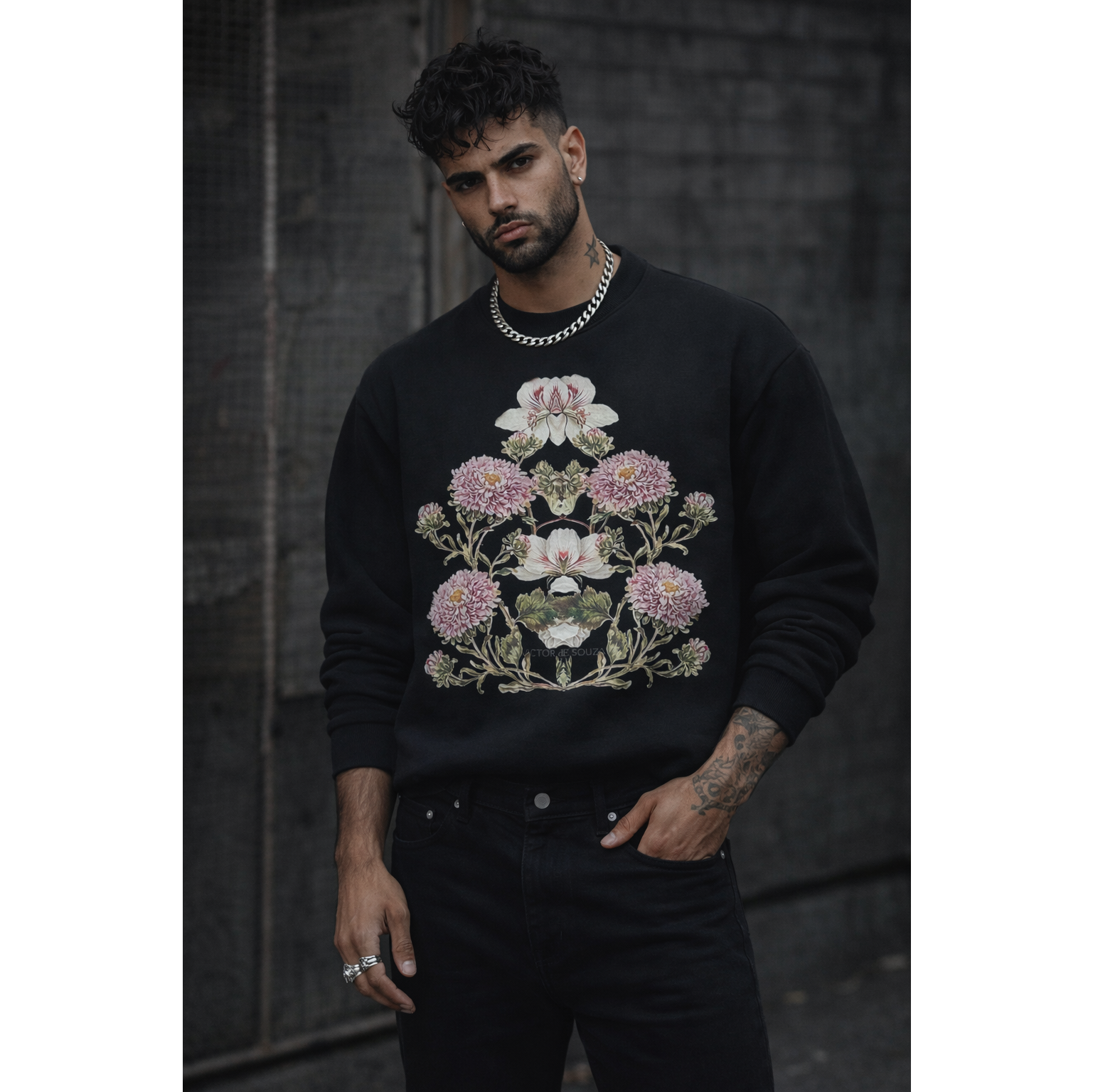 de souza - arc shoulder sweatshirt - black - emanuel new york