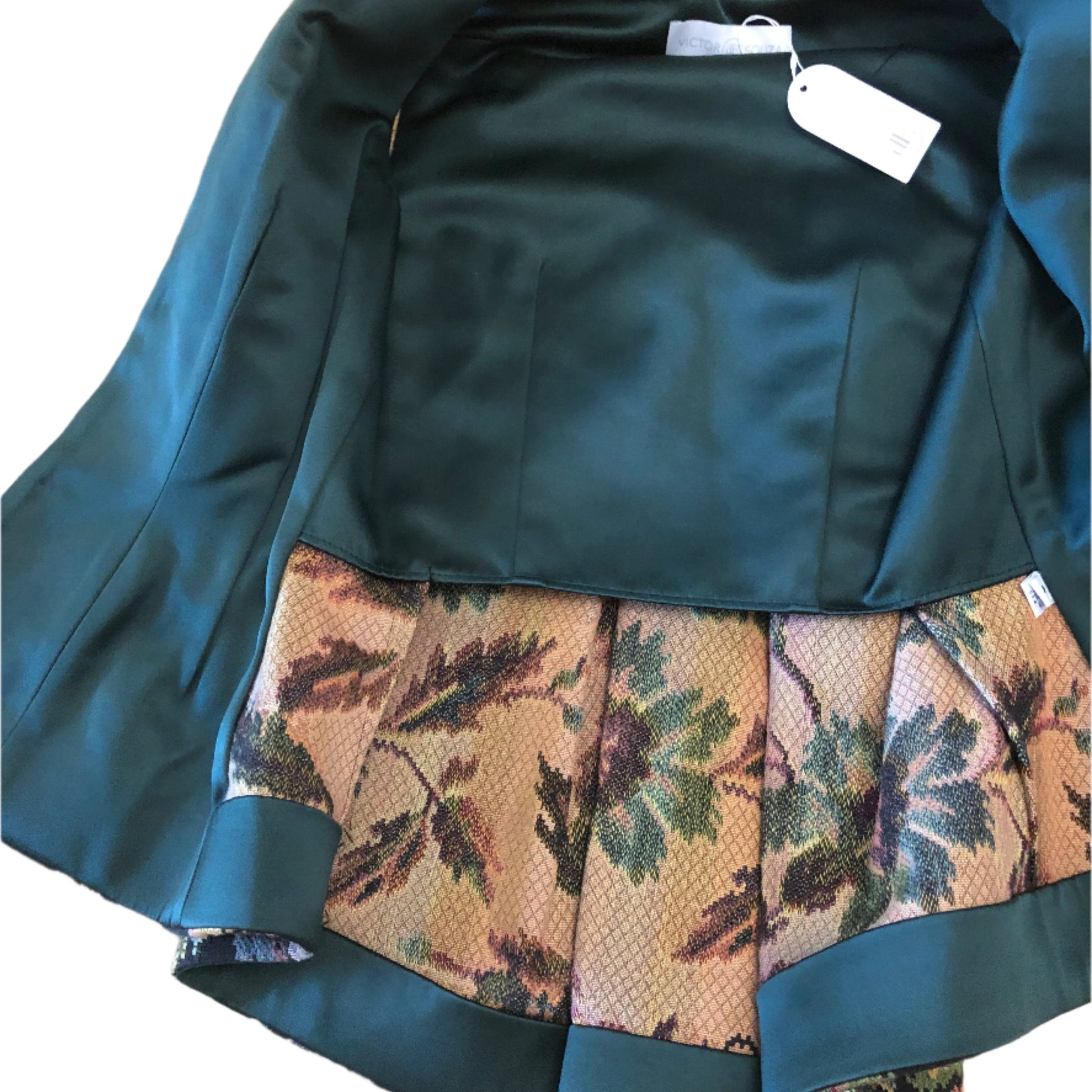 hourglass cape top