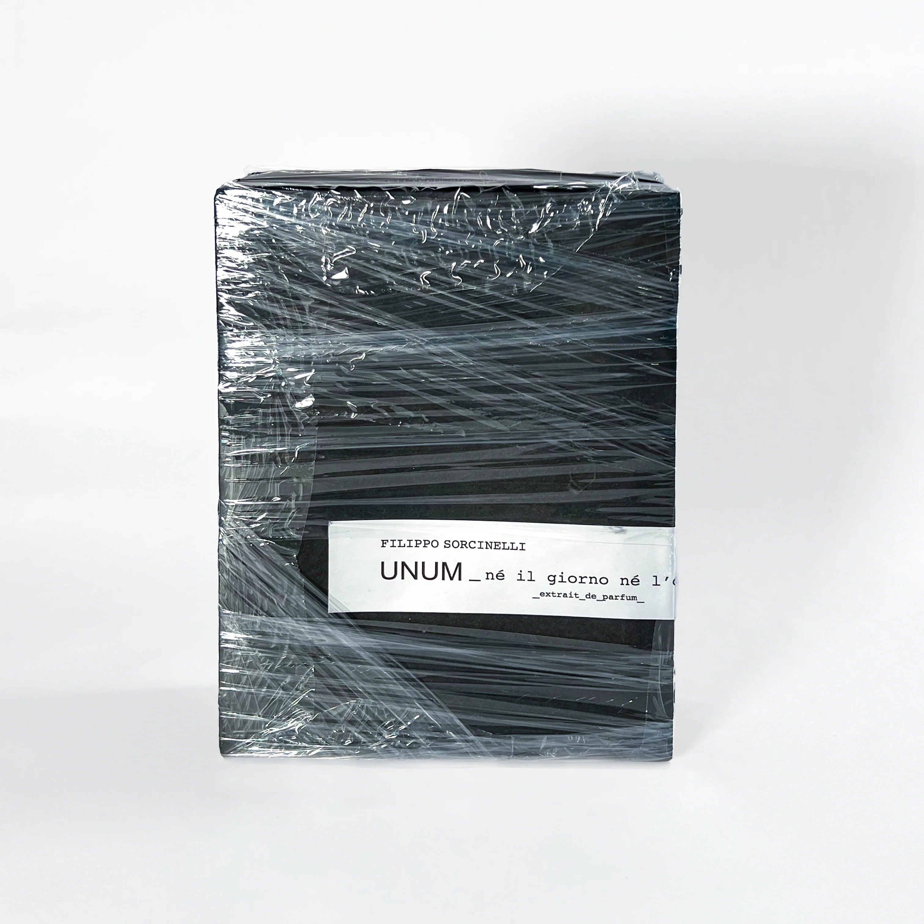 UNUM NE’ IL GIORNO NE’ L’ORA UNUM NÉ IL GIORNO NÉ L\u0027ORA 100ML SPRAY EXTRAIT DE PARFUM