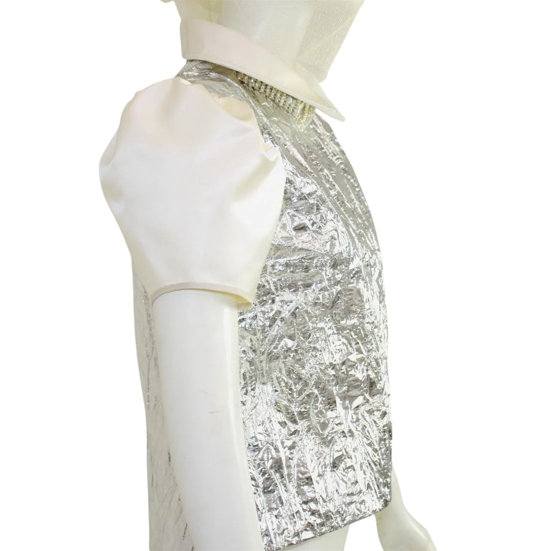 puff sleeve silvery top